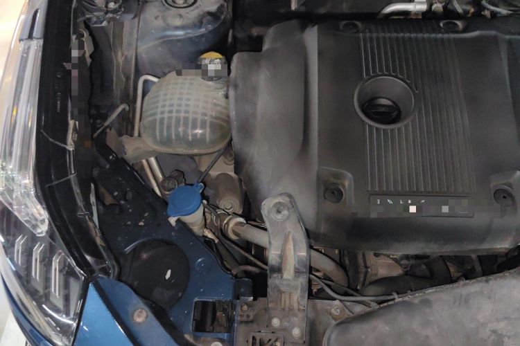 Used Lynk & Co 01 2017 2.0T Two-Wheel Drive Zhaopu Version Engine Bay Right