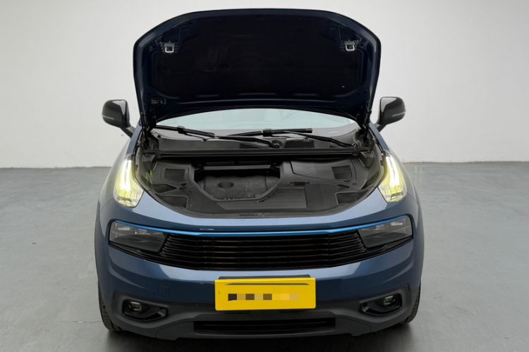 Used Lynk & Co 01 2017 2.0T Two-Wheel Drive Zhaopu Version Engine Bay
