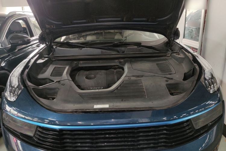 Used Lynk & Co 01 2017 2.0T Two-Wheel Drive Zhaopu Version Engine Bay