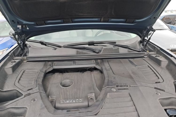 Used Lynk & Co 01 2017 2.0T Two-Wheel Drive Zhaopu Version Engine Bay