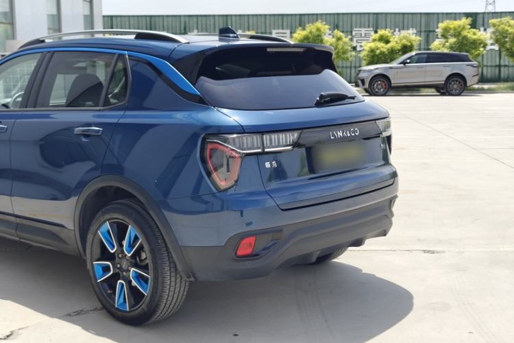 Used Lynk & Co 01 2017 2.0T Two-Wheel Drive Zhaopu Version Exterior 1