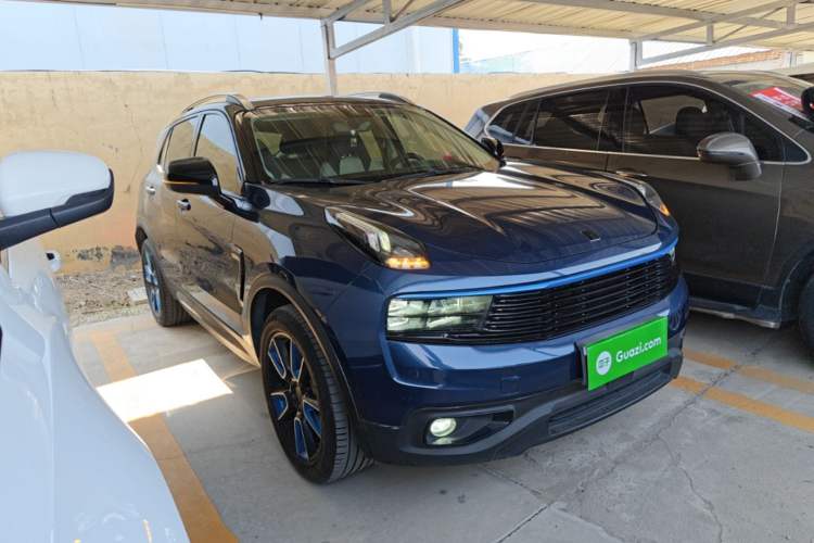 Used Lynk & Co 01 2017 2.0T Two-Wheel Drive Zhaopu Version Exterior 1