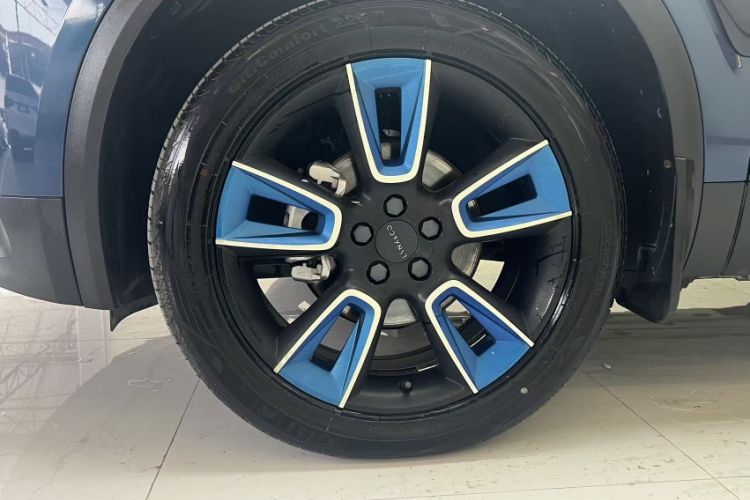 Used Lynk & Co 01 2017 2.0T Two-Wheel Drive Zhaopu Version Exterior 2