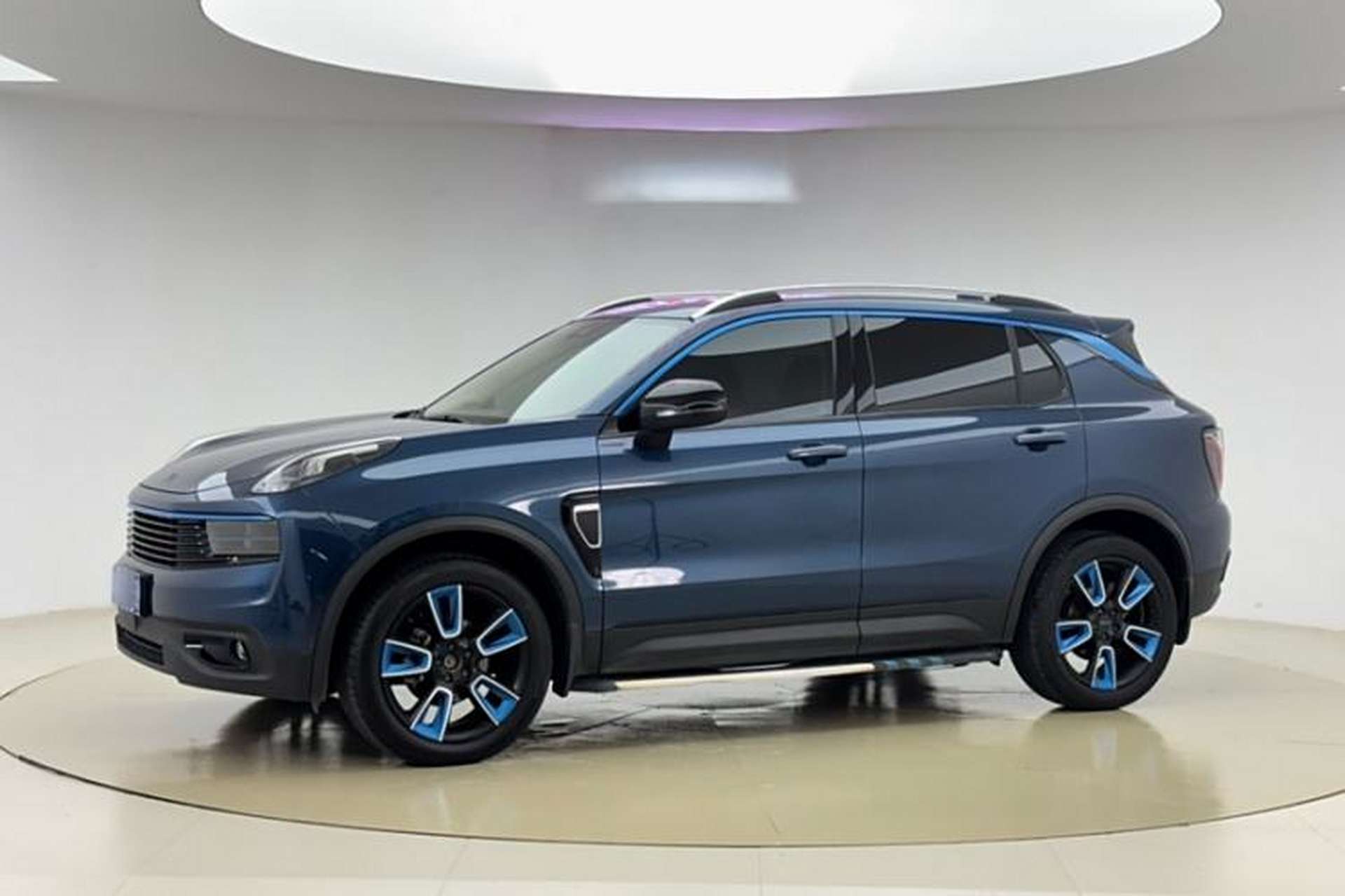 Used Lynk & Co 01 2017 2.0T Two-Wheel Drive Zhaopu Version Exterior 2