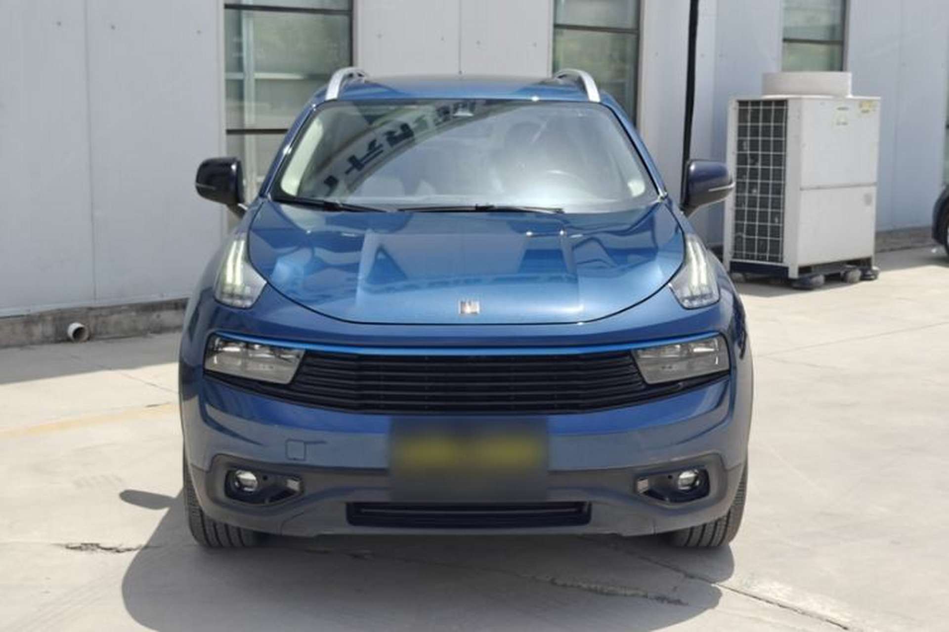 Used Lynk & Co 01 2017 2.0T Two-Wheel Drive Zhaopu Version Exterior 4