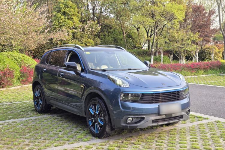 Used Lynk & Co 01 2017 2.0T Two-Wheel Drive Zhaopu Version Exterior 4