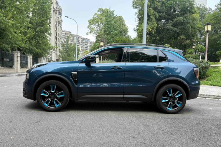 Used Lynk & Co 01 2017 2.0T Two-Wheel Drive Zhaopu Version Exterior 9
