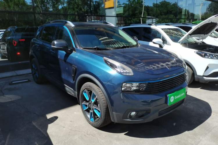 Used Lynk & Co 01 2017 2.0T Two-Wheel Drive Zhaopu Version Front Right 45 Deg