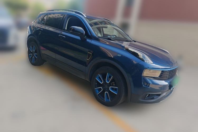 Used Lynk & Co 01 2017 2.0T Two-Wheel Drive Pro Edition Front Right 45 Deg