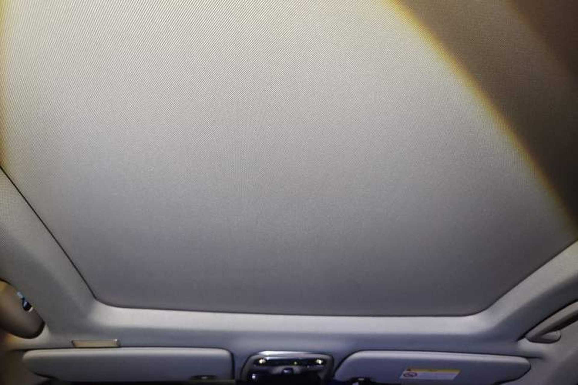 Used Lynk & Co 01 2017 2.0T Two-Wheel Drive Zhaopu Version Headliner