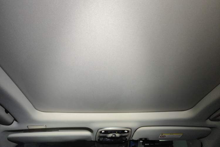 Used Lynk & Co 01 2017 2.0T Two-Wheel Drive Zhaopu Version Headliner