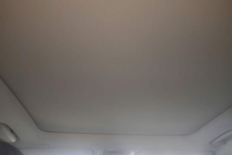 Used Lynk & Co 01 2017 2.0T Two-Wheel Drive Zhaopu Version Headliner