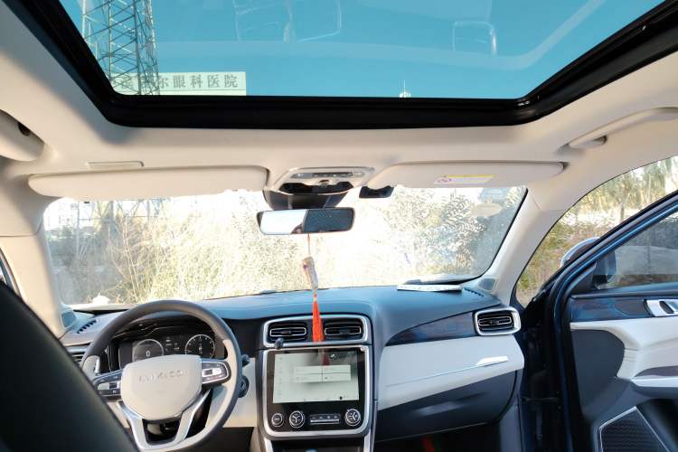 Used Lynk & Co 01 2017 2.0T Two-Wheel Drive Zhaopu Version Headliner