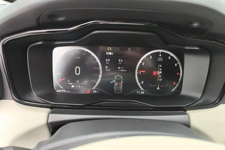 Used Lynk & Co 01 2017 2.0T Two-Wheel Drive Zhaopu Version Instrument Cluster