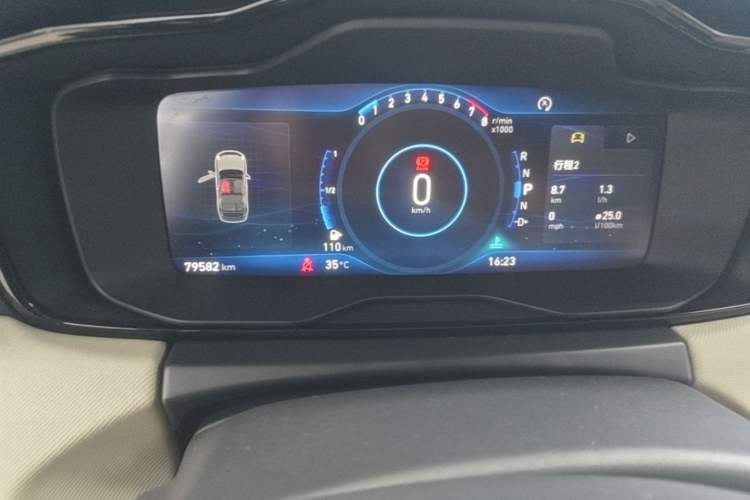 Used Lynk & Co 01 2017 2.0T Two-Wheel Drive Zhaopu Version Instrument Cluster