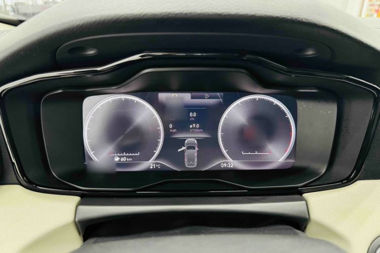 Used Lynk & Co 01 2017 2.0T Two-Wheel Drive Zhaopu Version Instrument Cluster