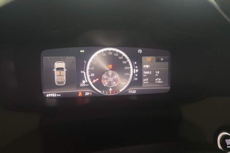 Used Lynk & Co 01 2017 2.0T Two-Wheel Drive Zhaopu Version Instrument Cluster
