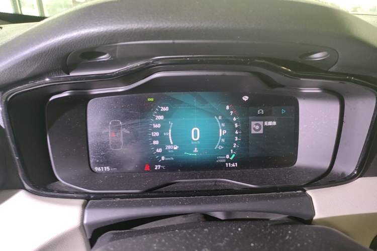 Used Lynk & Co 01 2017 2.0T Two-Wheel Drive Zhaopu Version Instrument Cluster