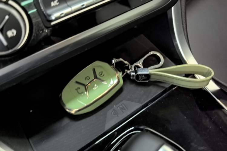 Used Lynk & Co 01 2017 2.0T Two-Wheel Drive Pro Edition Interior 1