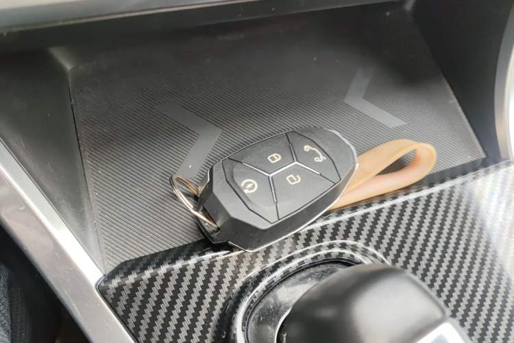 Used Lynk & Co 01 2017 2.0T Two-Wheel Drive Zhaopu Version Interior 1