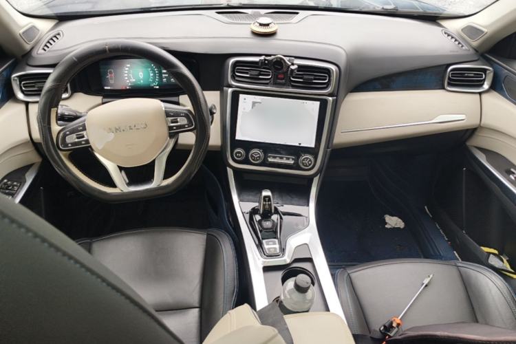 Used Lynk & Co 01 2017 2.0T Two-Wheel Drive Pro Edition Interior 2