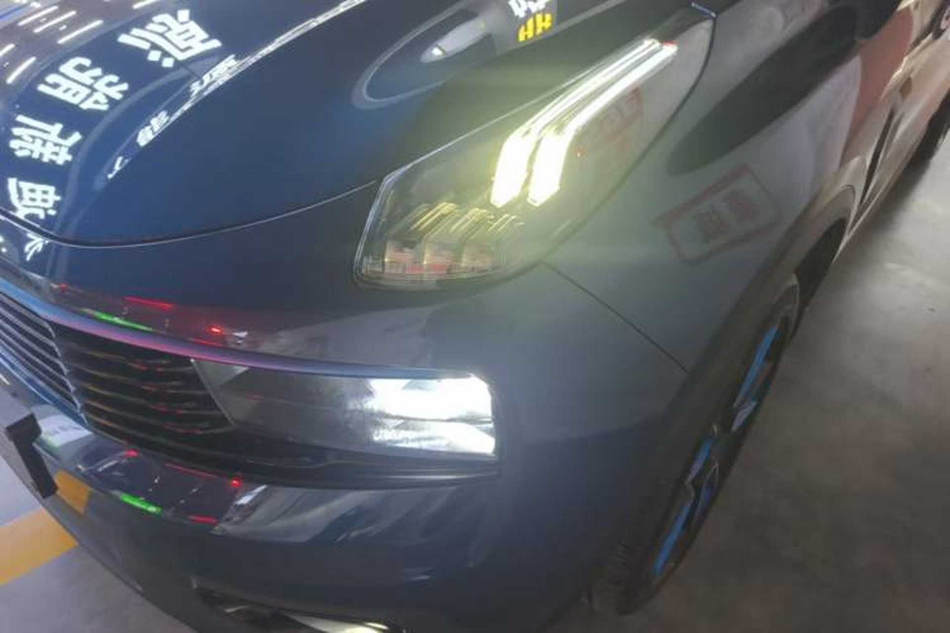 Used Lynk & Co 01 2017 2.0T Two-Wheel Drive Zhaopu Version Left Front Headlight