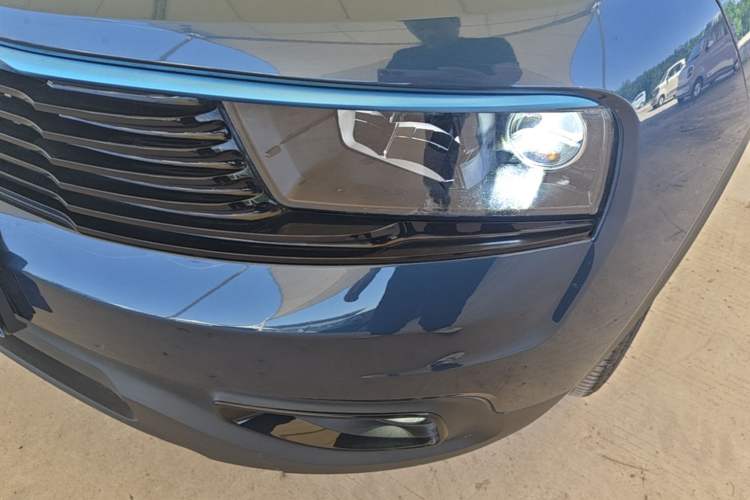 Used Lynk & Co 01 2017 2.0T Two-Wheel Drive Zhaopu Version Left Front Headlight