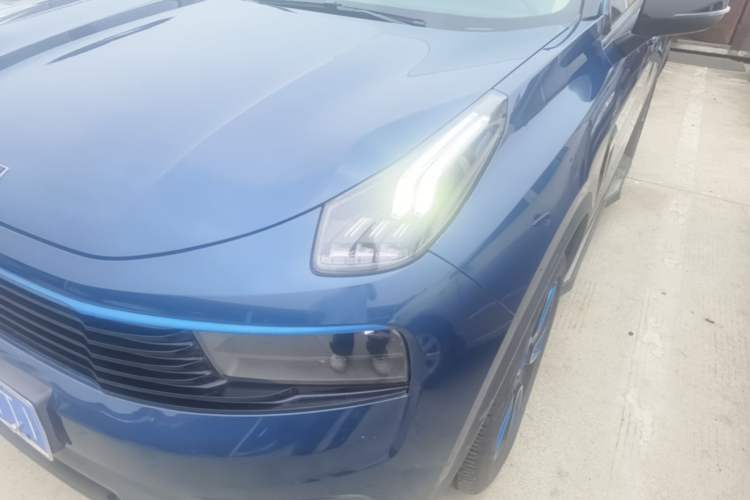 Used Lynk & Co 01 2017 2.0T Two-Wheel Drive Zhaopu Version Left Front Headlight