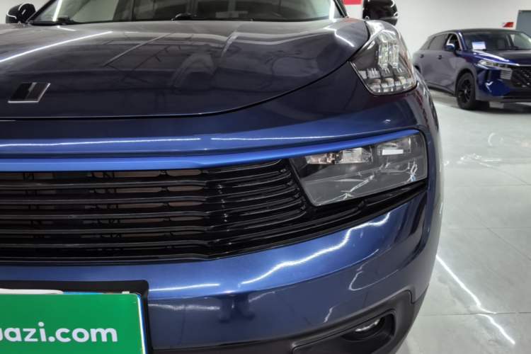 Used Lynk & Co 01 2017 2.0T Two-Wheel Drive Zhaopu Version Left Front Headlight