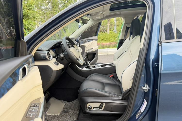 Used Lynk & Co 01 2017 2.0T Two-Wheel Drive Zhaopu Version Left Front Seat