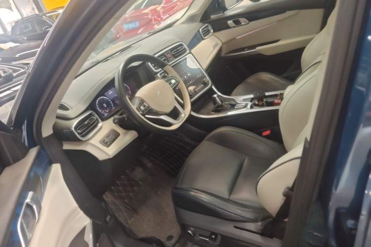 Used Lynk & Co 01 2017 2.0T Two-Wheel Drive Zhaopu Version Left Front Seat