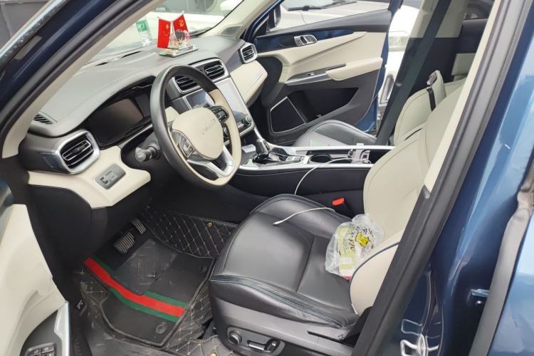 Used Lynk & Co 01 2017 2.0T Two-Wheel Drive Zhaopu Version Left Front Seat