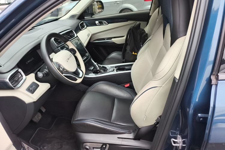 Used Lynk & Co 01 2017 2.0T Two-Wheel Drive Zhaopu Version Left Front Seat