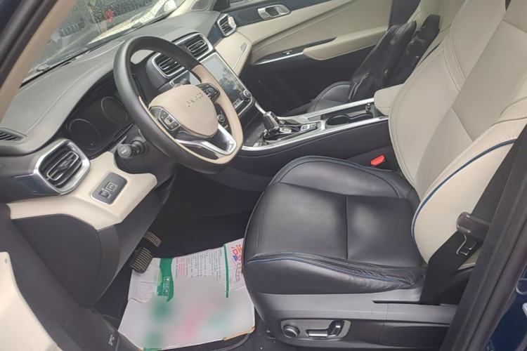 Used Lynk & Co 01 2017 2.0T Two-Wheel Drive Zhaopu Version Left Front Seat