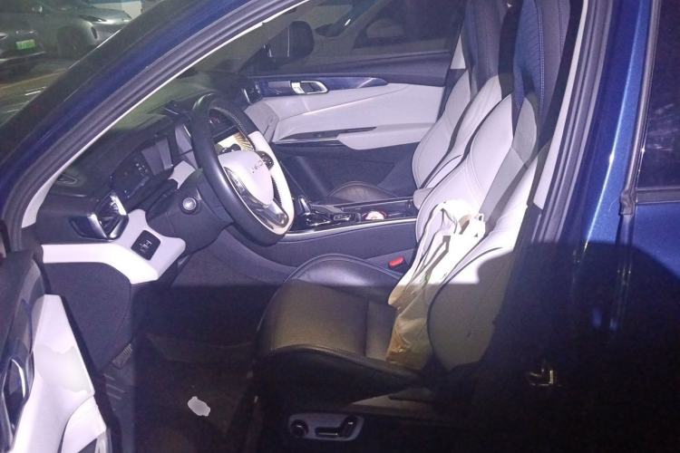 Used Lynk & Co 01 2017 2.0T Two-Wheel Drive Zhaopu Version Left Front Seat