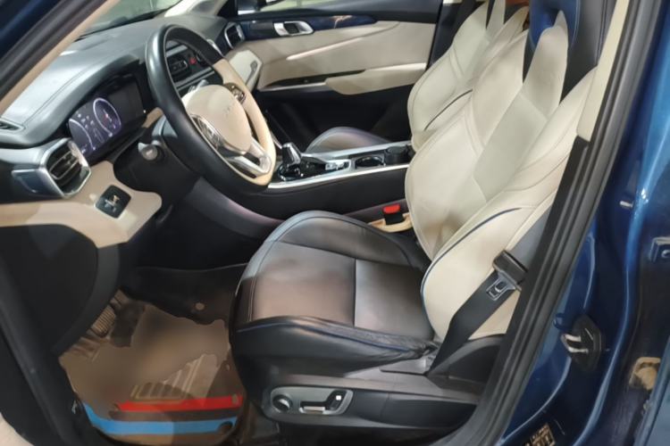 Used Lynk & Co 01 2017 2.0T Two-Wheel Drive Zhaopu Version Left Front Seat