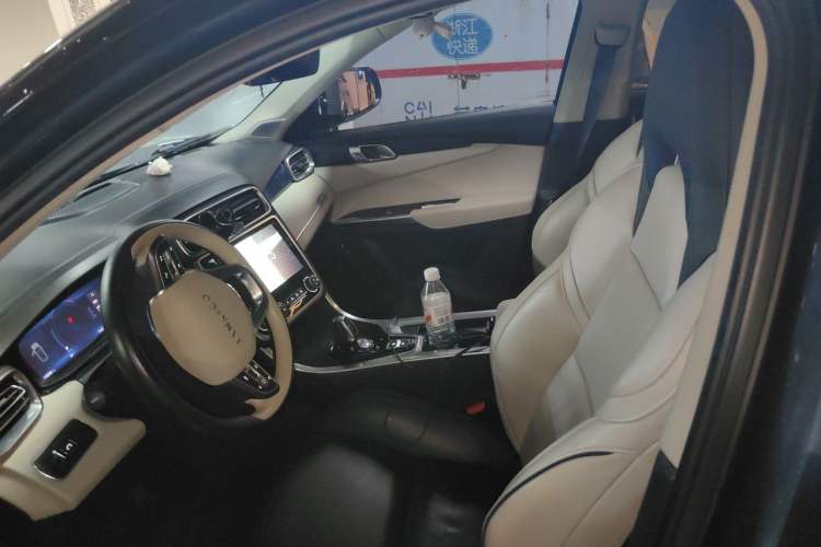 Used Lynk & Co 01 2017 2.0T Two-Wheel Drive Zhaopu Version Left Front Seat