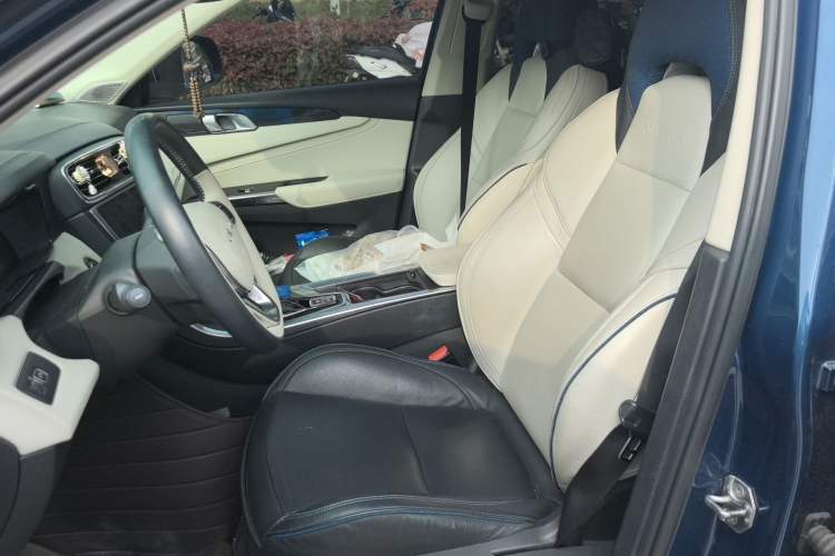 Used Lynk & Co 01 2017 2.0T Two-Wheel Drive Zhaopu Version Left Front Seat