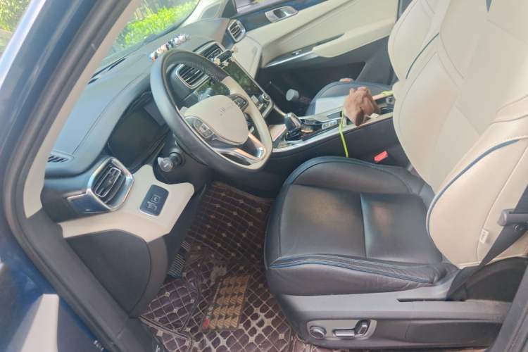 Used Lynk & Co 01 2017 2.0T Two-Wheel Drive Pro Edition Left Front Seat