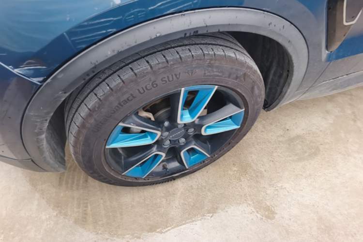 Used Lynk & Co 01 2017 2.0T Two-Wheel Drive Zhaopu Version Left Front Wheel Hub