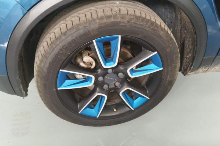 Used Lynk & Co 01 2017 2.0T Two-Wheel Drive Zhaopu Version Left Front Wheel Hub