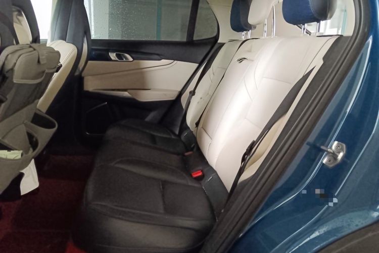 Used Lynk & Co 01 2017 2.0T Two-Wheel Drive Zhaopu Version Left Rear Seat
