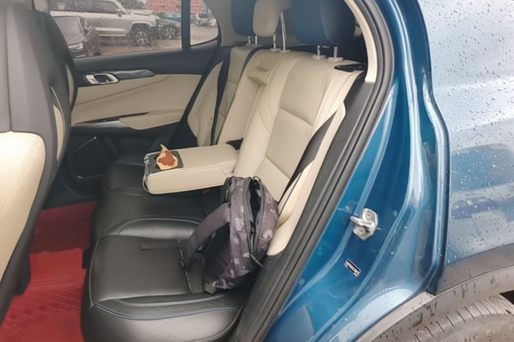 Used Lynk & Co 01 2017 2.0T Two-Wheel Drive Zhaopu Version Left Rear Seat