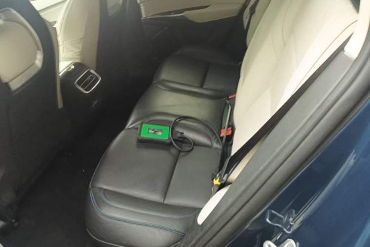 Used Lynk & Co 01 2017 2.0T Two-Wheel Drive Zhaopu Version Left Rear Seat