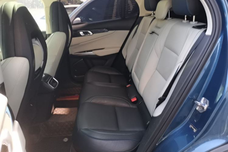 Used Lynk & Co 01 2017 2.0T Two-Wheel Drive Zhaopu Version Left Rear Seat