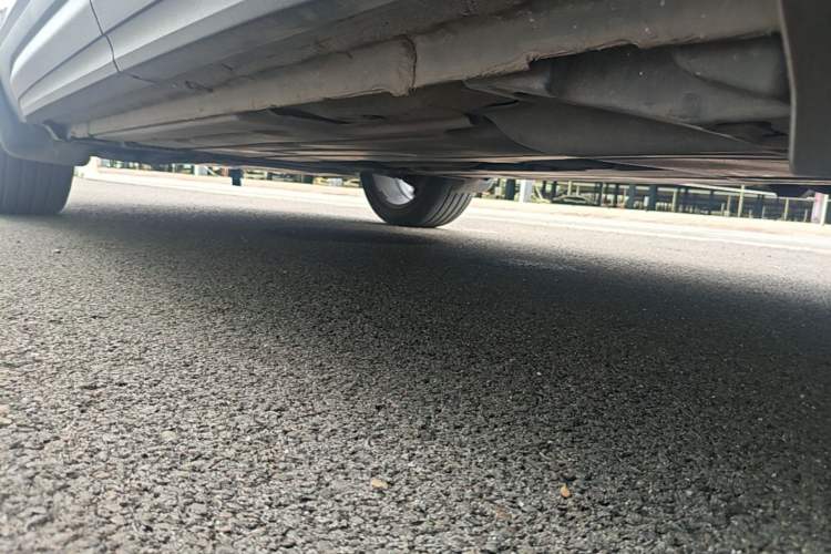 Used Lynk & Co 01 2017 2.0T Two-Wheel Drive Zhaopu Version Left Side Sill