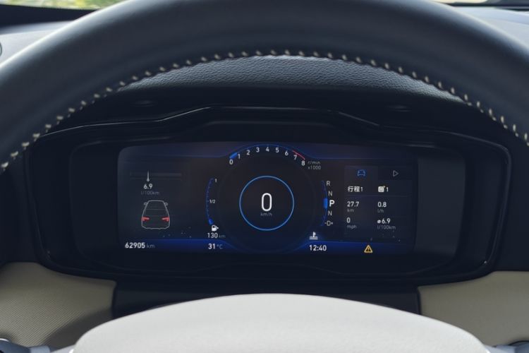 Used Lynk & Co 01 2017 2.0T Two-Wheel Drive Zhaopu Version Odometer Close Up