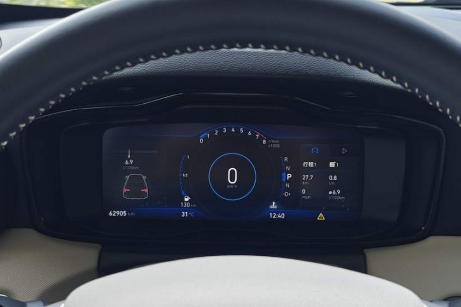 Used Lynk & Co 01 2017 2.0T Two-Wheel Drive Zhaopu Version Odometer Close Up