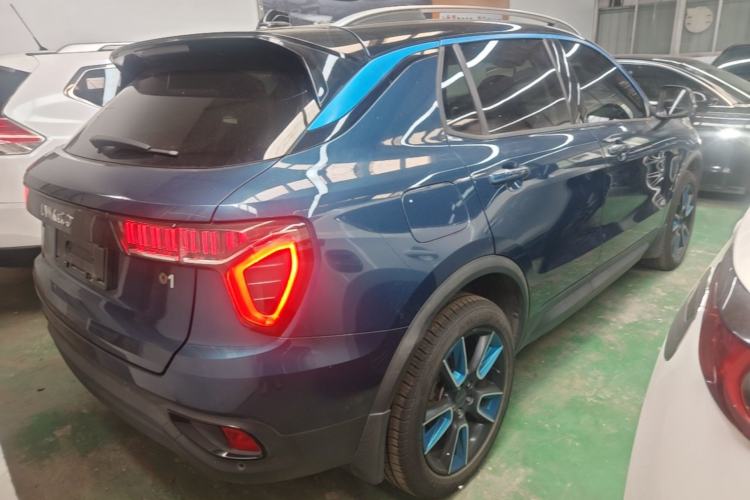 Used Lynk & Co 01 2017 2.0T Two-Wheel Drive Zhaopu Version Rear Right 45 Deg