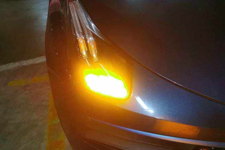 Used Lynk & Co 01 2017 2.0T Two-Wheel Drive Pro Edition Right Front Headlight